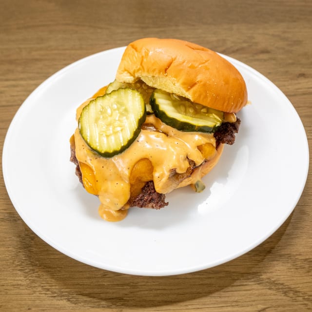 Nadia's Single Smash Burger.